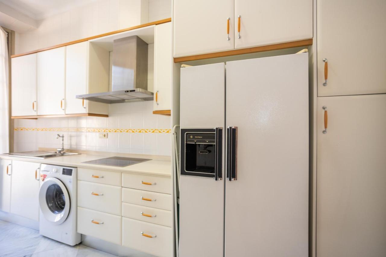 Constitucion Apartment Malaga Luaran gambar
